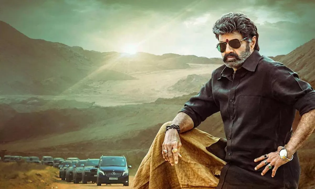 Pawan Kalyans villain to fight Balakrishna