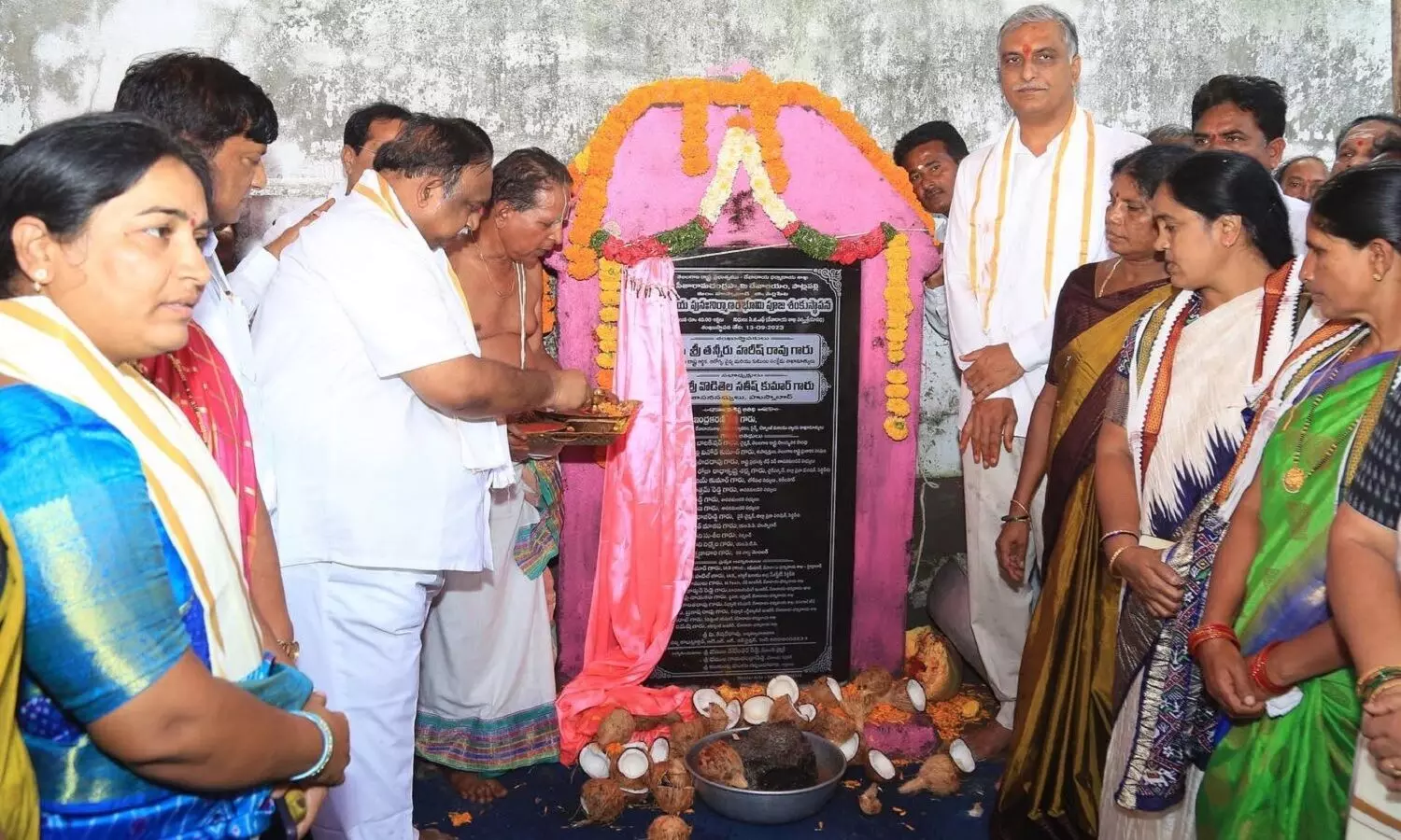 కేసీఆర్ నిఖార్సయిన హిందువు -హరీష్ రావు