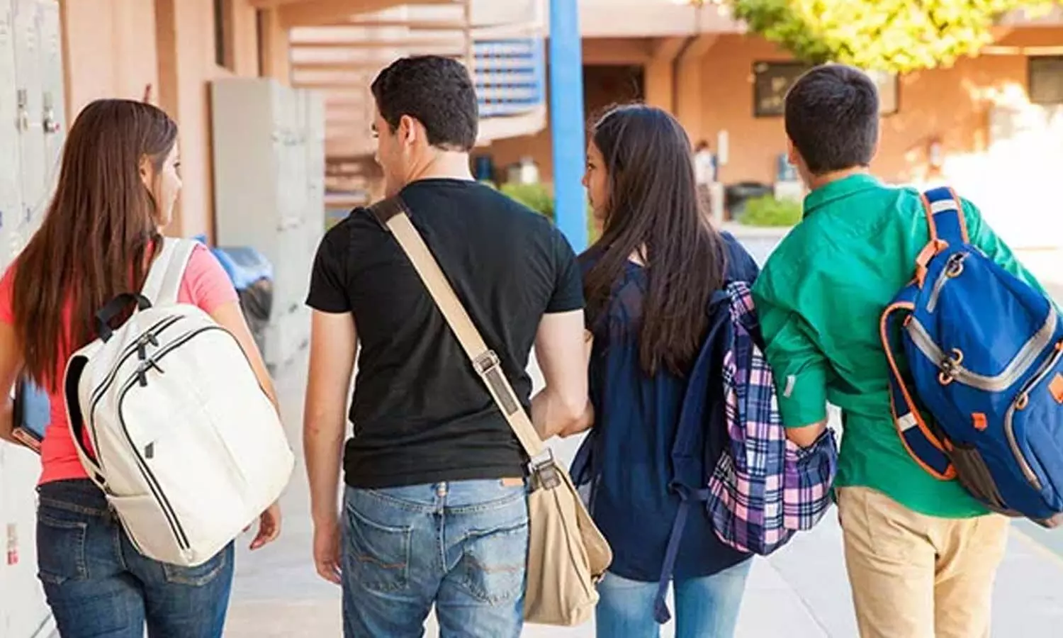 Indian Students in UK | ఇరుకు ఇండ్ల‌కూ భారీ అద్దె.. అటుపై వీసా ఫీజు పెంపు.. బ్రిట‌న్‌లో భార‌త్ విద్యార్థుల ఇక్క‌ట్లు..!!