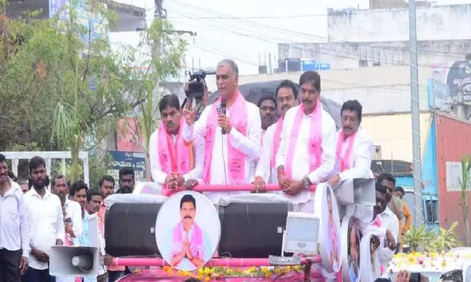 కాలజ్ఞానంలో చెప్పనివి కూడా.. కేసీఆర్ హయాంలో జరుగుతున్నాయి