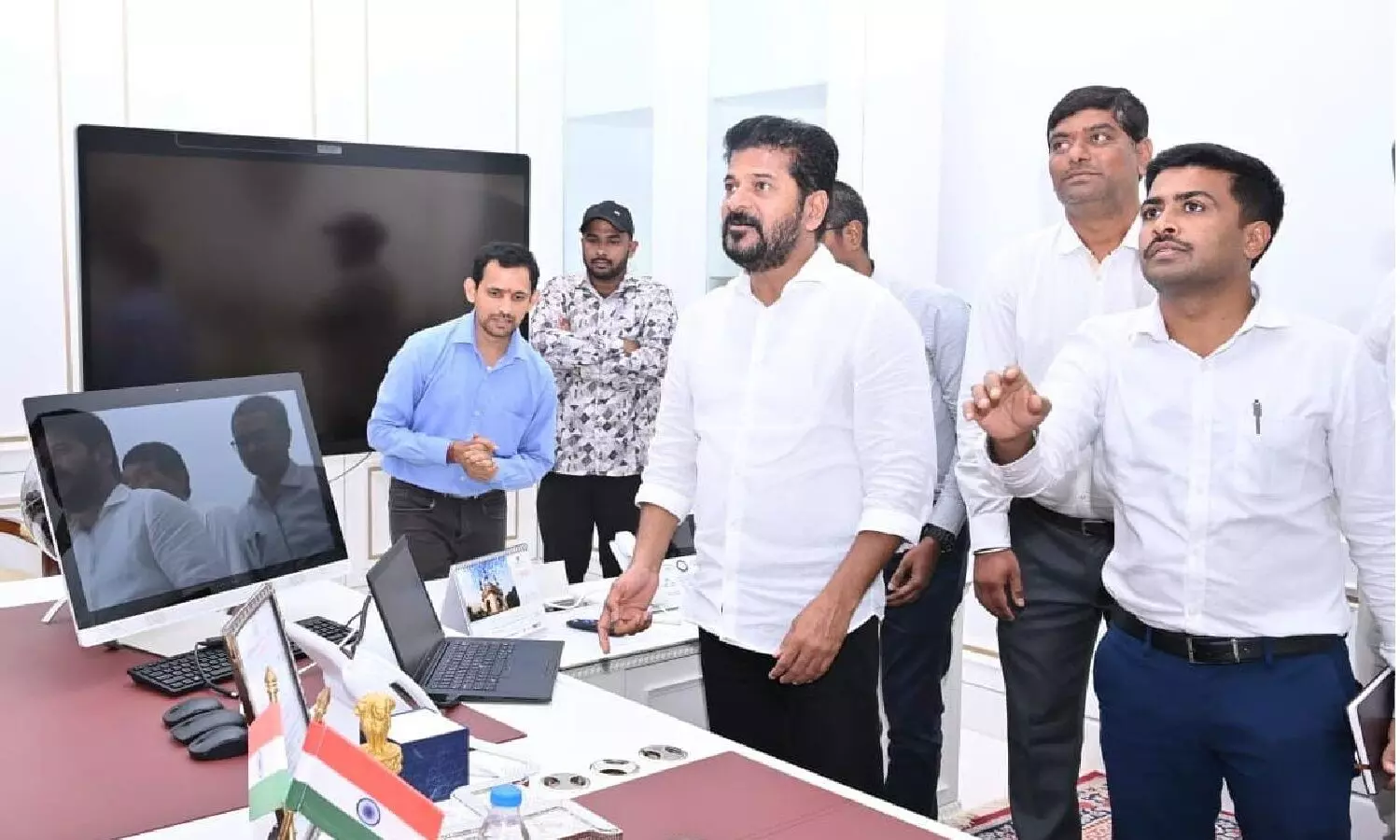 లాబీయింగ్ లేదు.. ఆన్ లైన్ లో సీఎంఆర్ఎఫ్