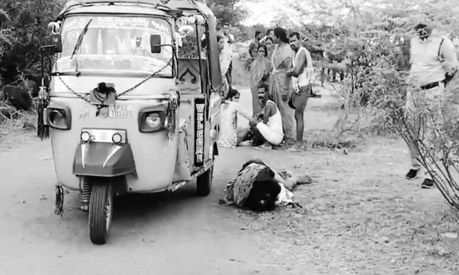 ఏపీలో మరో హత్య.. ఇది కూడా నడిరోడ్డుపైనే