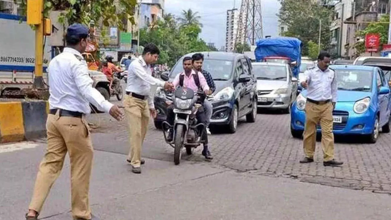 హైదరాబాద్‌ లో ఇక ట్రాఫిక్‌ రూల్స్‌ పాటించకుంటే భారీ ఫైన్లు