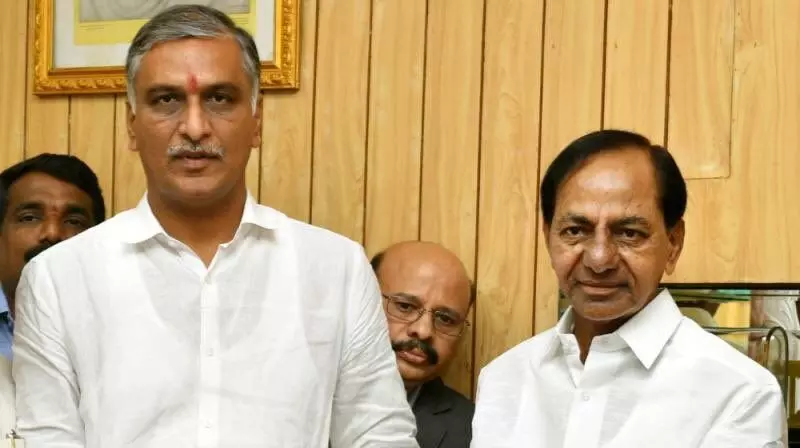 కేసీఆర్, హరీష్ రావులకు హైకోర్టులో ఊరట