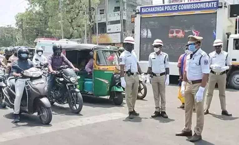 హైదరాబాద్‌లో మూడు రోజులు ట్రాఫిక్ ఆంక్షలు