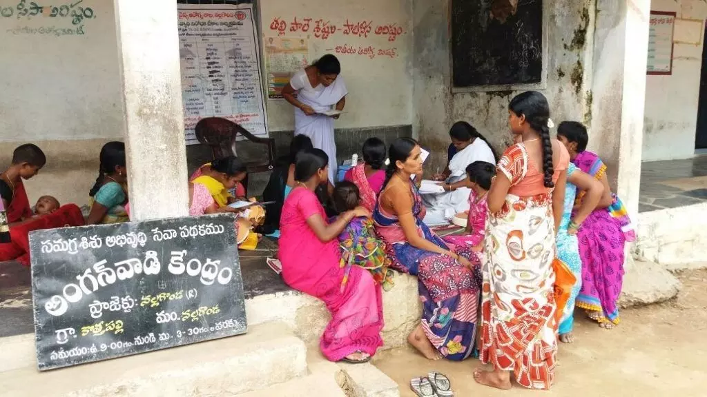 త్వరలో అంగన్‌ వాడీల్లో 14,236 కొలువుల భర్తీ!