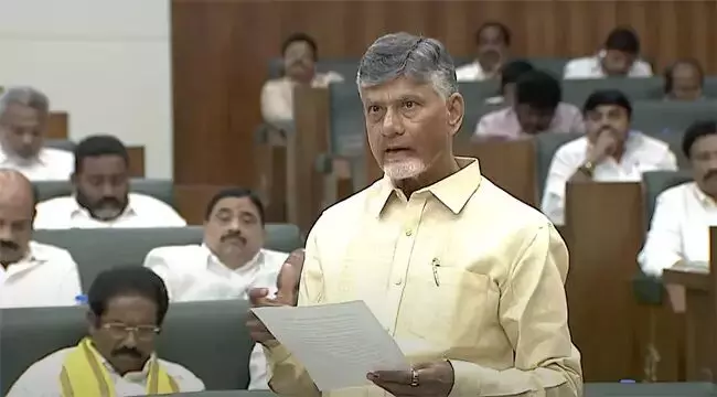 ప్రపంచ బ్యాంకు జీతగాడని విమర్శించారు