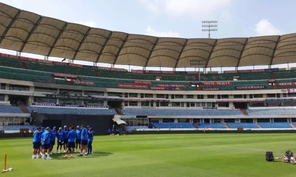 హైదరాబాద్ లో ఆరేళ్ల తర్వాత టెస్ట్ క్రికెట్ సందడి!