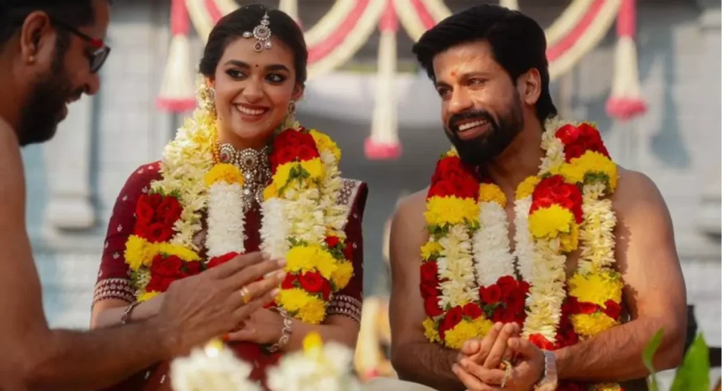చిన్ననాటి స్నేహితుడిని పెళ్లి చేసుకున్న కీర్తి సురేష్