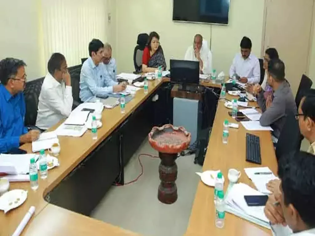 ఉస్మానియా ఆసుపత్రి కొత్త భవనాల డిజైన్ పై మంత్రి దామోదర్ సమీక్ష