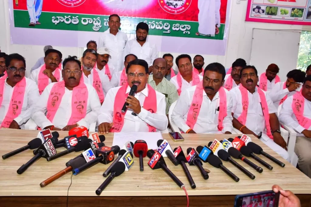 'పాలమూరు' ఎత్తిపోతలను ఎందుకు పక్కన పెట్టారు