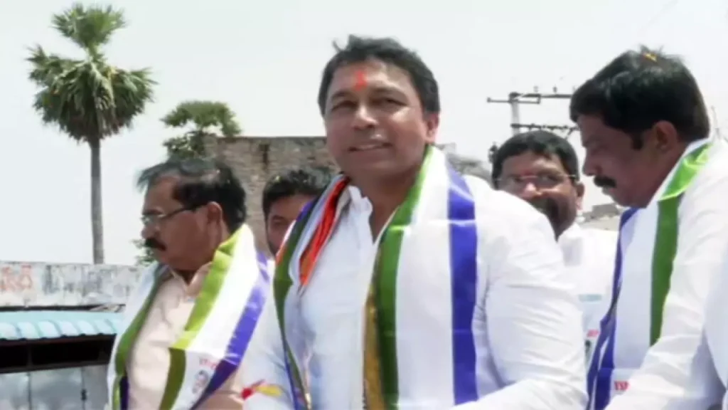 ఆత్మకూరులో వైసీపీ భారీ విజయం
